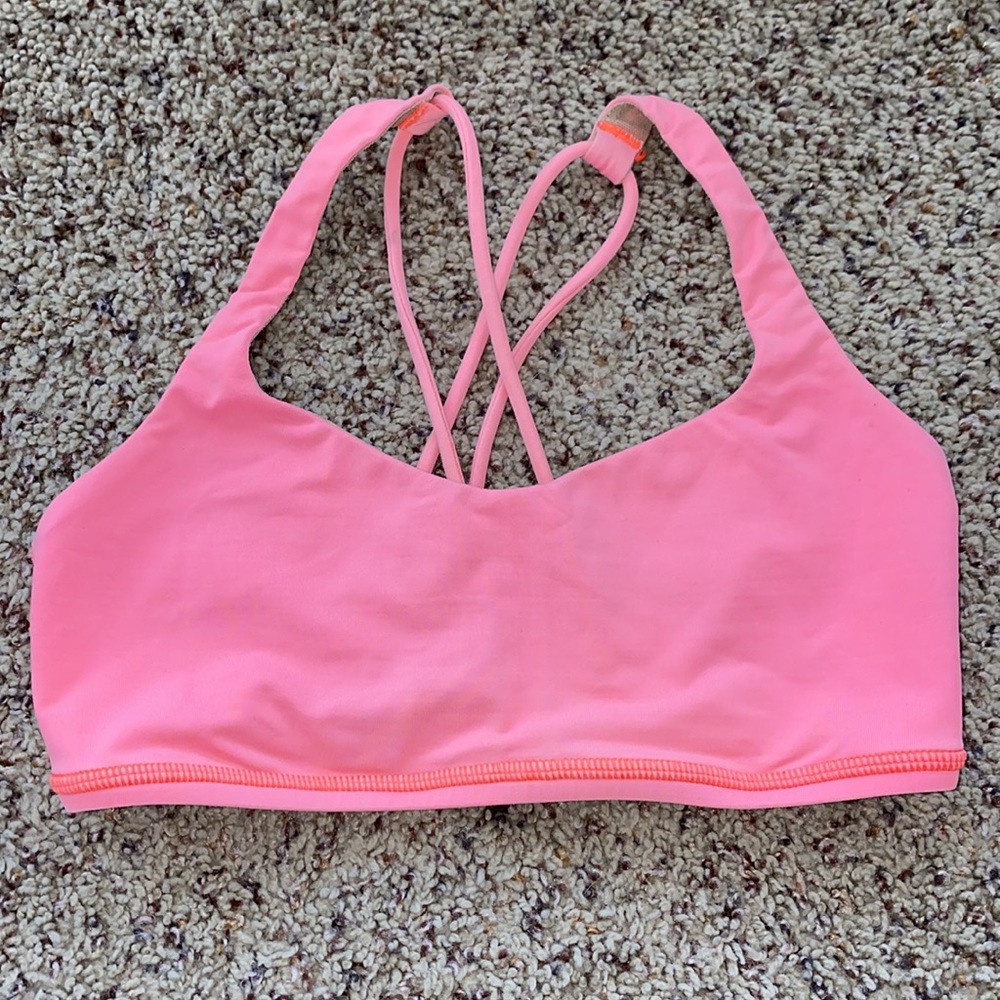 Lululemon sports bra